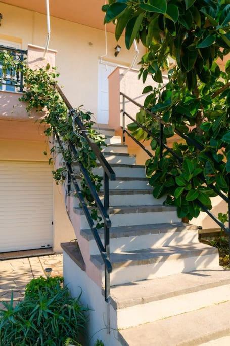 “Shiny” Sea View Apartment At Istron Agios Nikolaos Buitenkant foto