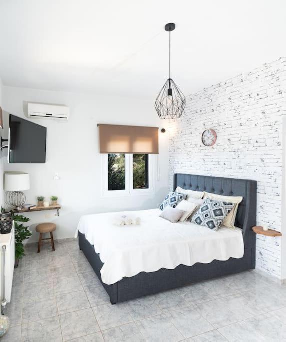 “Shiny” Sea View Apartment At Istron Agios Nikolaos Buitenkant foto